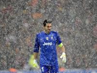 FB体育网页版-绝境之巅，莱万抢七夜的无声爆发