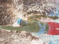 FB体育注册网址-赛道上的逆转，佩雷兹驾驶梅赛德斯轻取红牛二队，惊艳四座