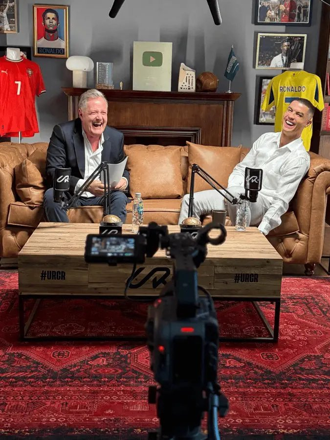 克里斯蒂亚诺·罗纳尔多被踢伤 克里斯蒂亚诺·罗纳尔多被踢伤