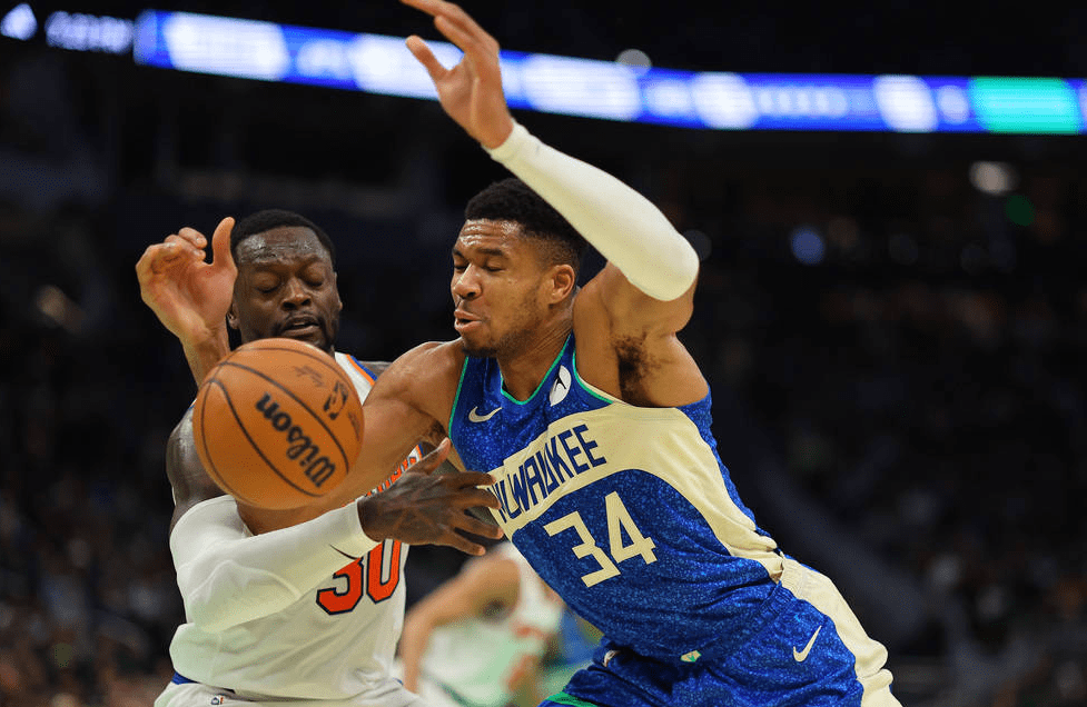 关于巨人对决：两位超巨大战场上激情碰撞的信息