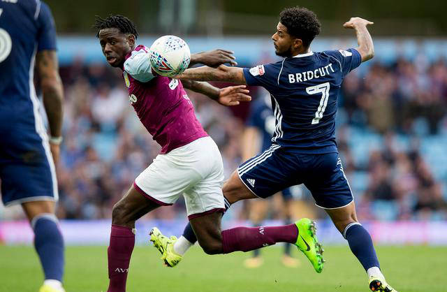 南安普顿遭遇不败纪录告终失利