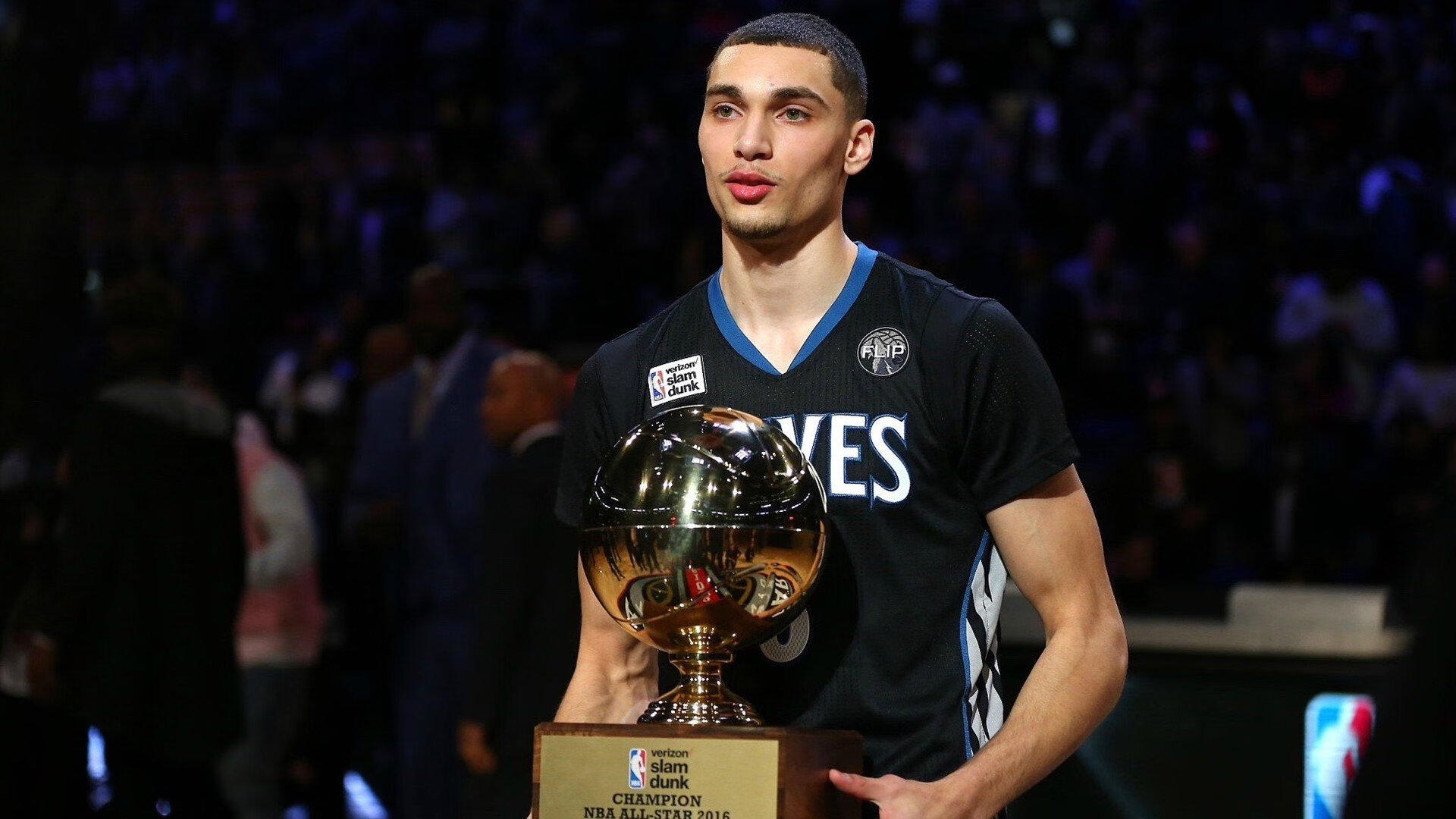 当费城76人遇见圣西罗，恩比德在意甲焦点战之夜的跨界启示